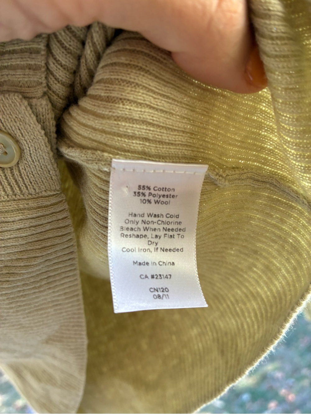 V-Neck Ribbed Button-Front Cardigan - Light Olive - Picture 3 of 6